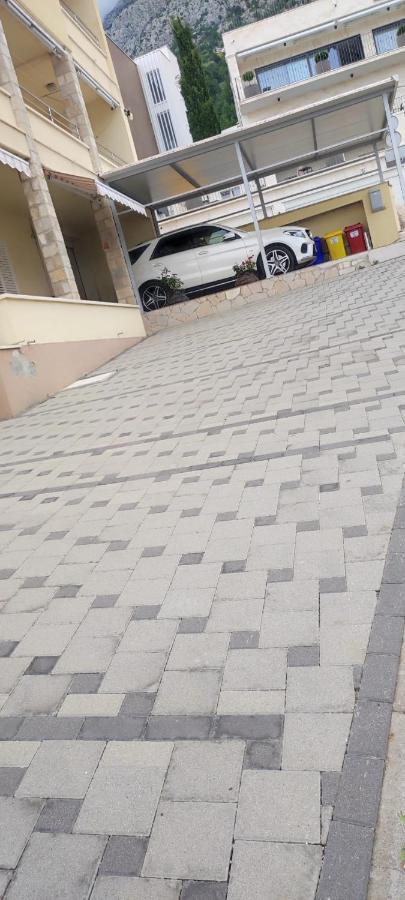 Villa Dm Baška Voda Kültér fotó